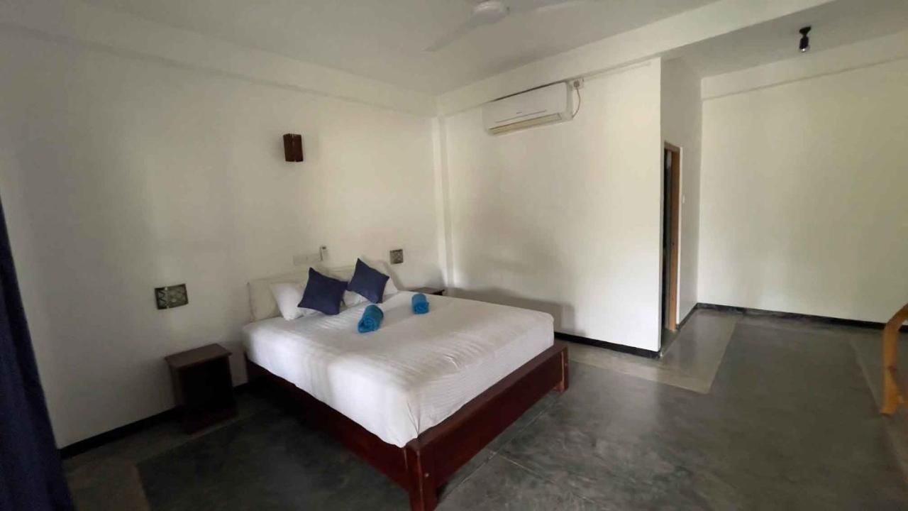 Luvi Lucas River Side Weligama Exterior foto