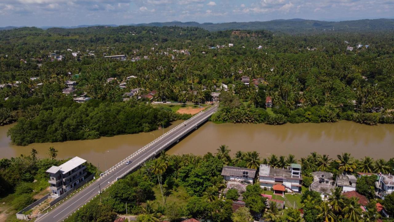 Luvi Lucas River Side Weligama Exterior foto