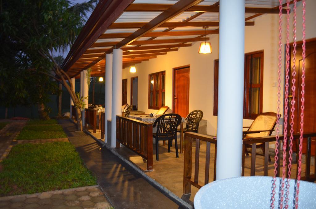 Luvi Lucas River Side Weligama Exterior foto