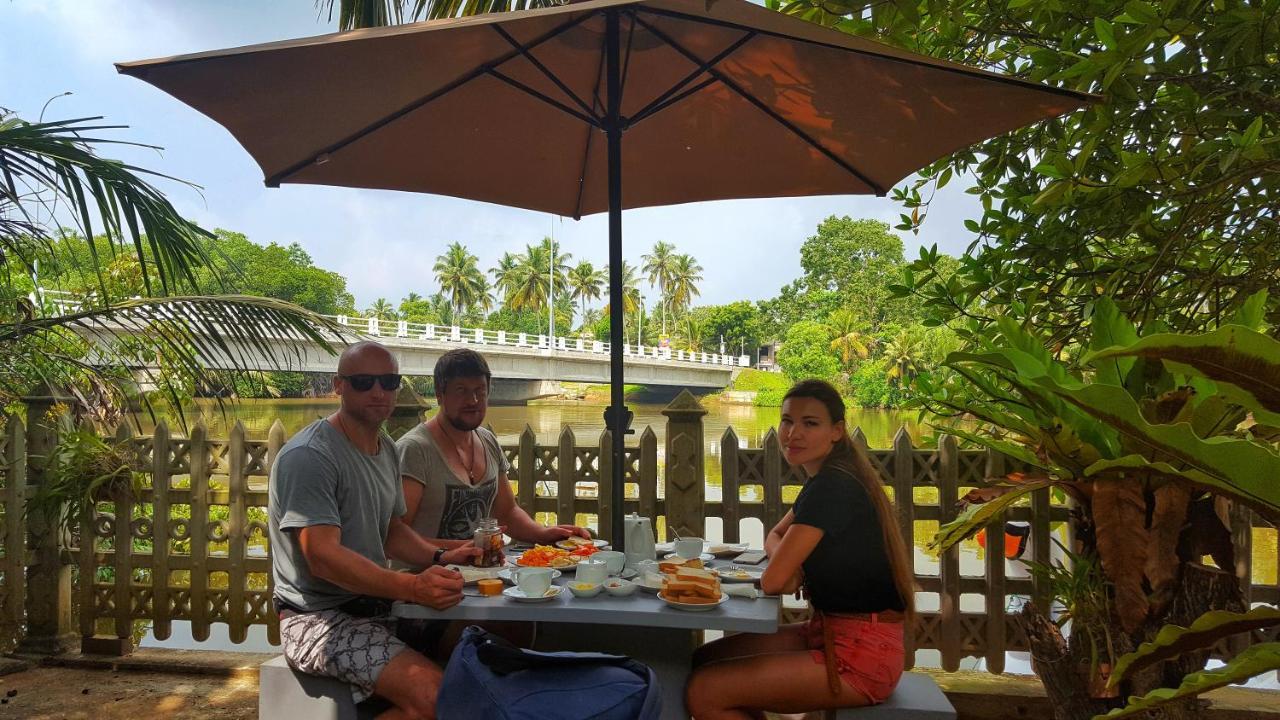 Luvi Lucas River Side Weligama Exterior foto